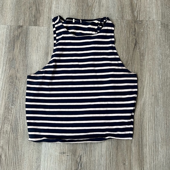 SEXY SIDE BOOB CROP TANK TOP - Picture 6 of 7